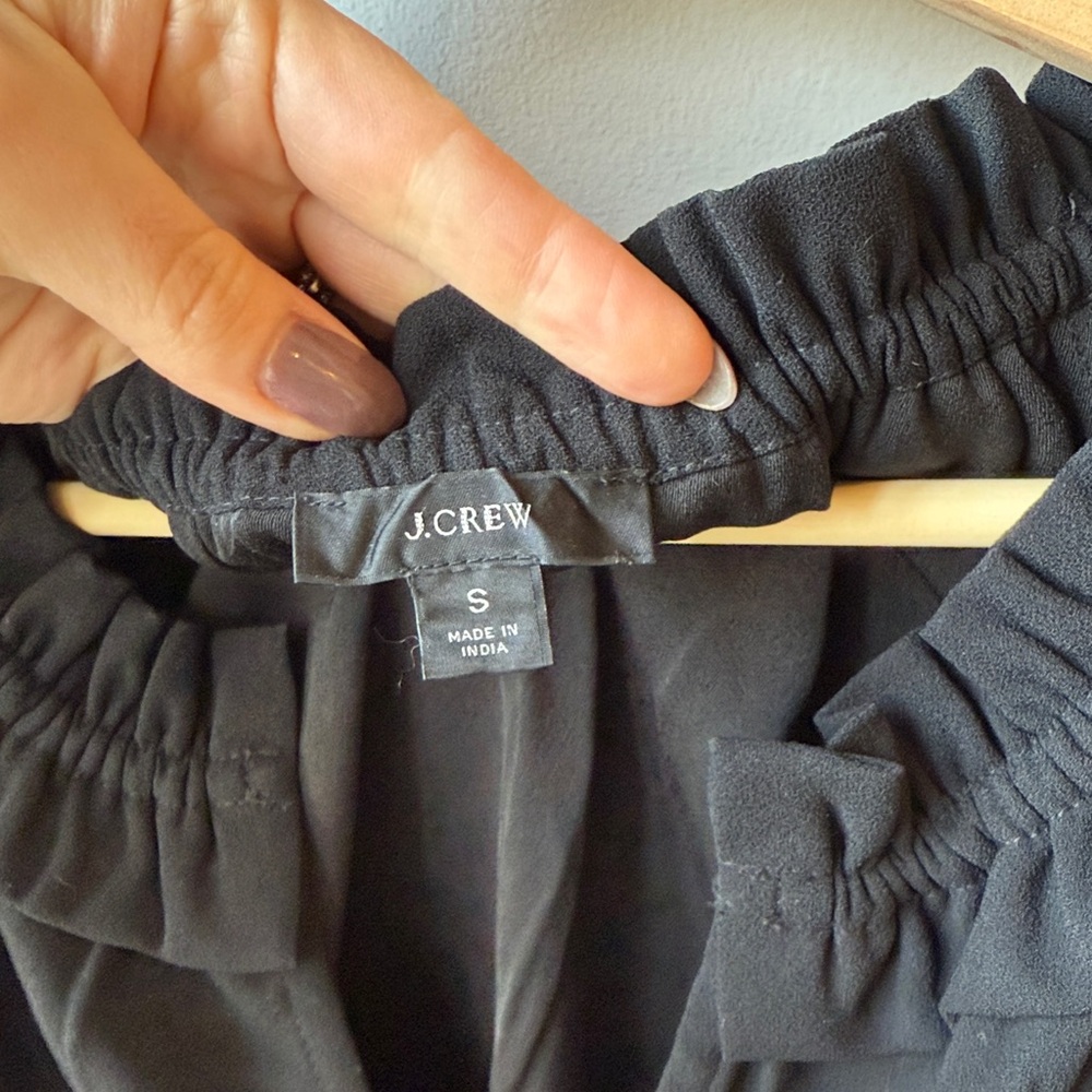 J.‎ Crew Drapey Ruffleneck Black Blouse in 365 Crepe - Picture 7 of 8